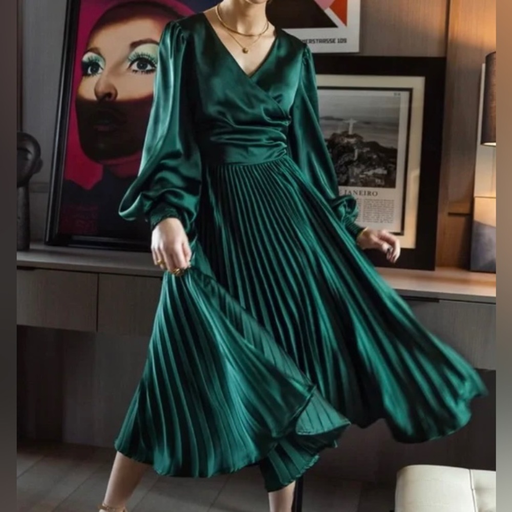 Bohme Emerald Green Satin Dress Size:S